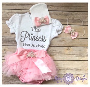 the princess has arrived - pink lol – BabyGdesigns13