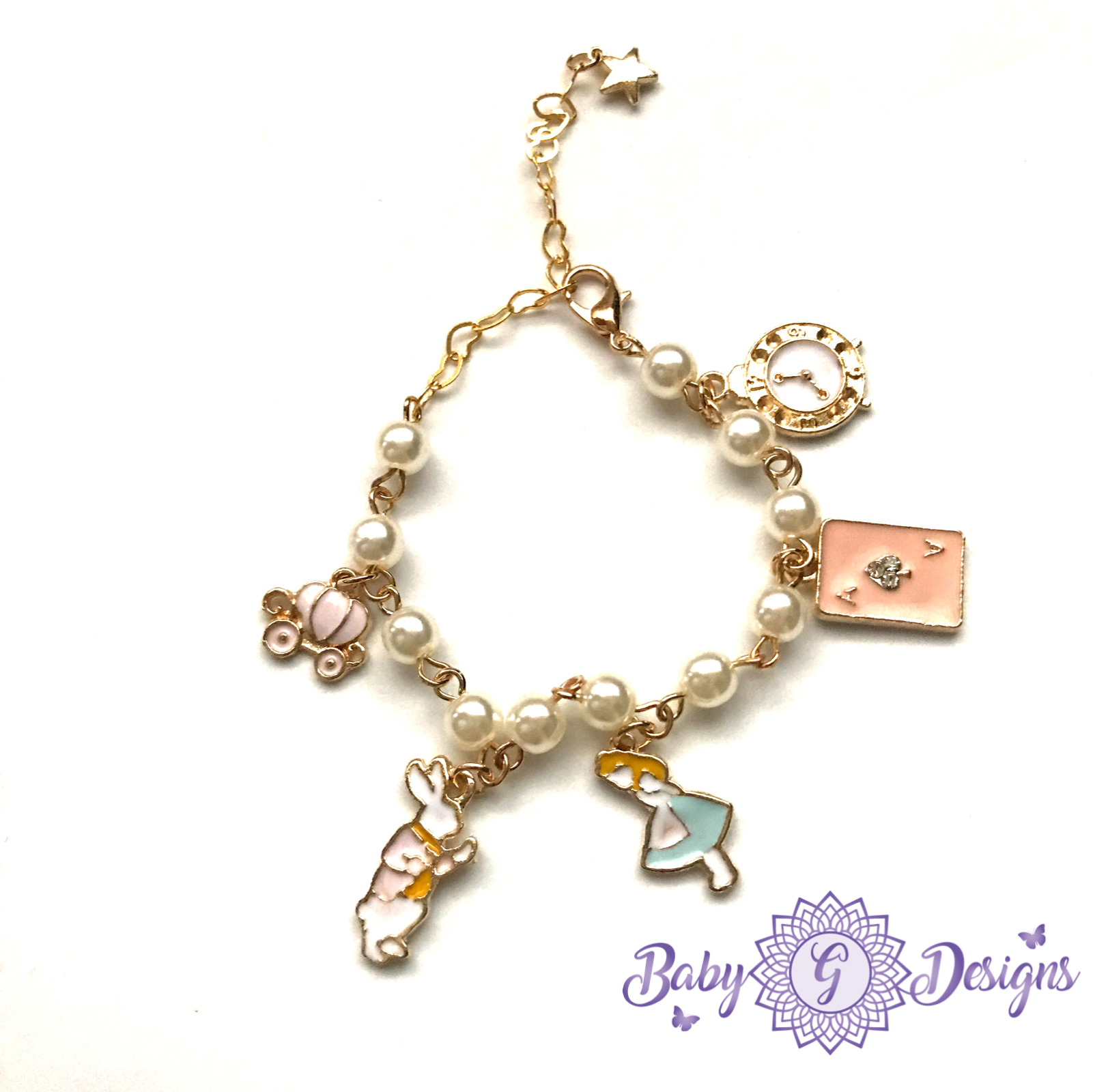 Charm Bracelet} Alice In Wonderland sold by A la Carte Crafts by SP on  Storenvy